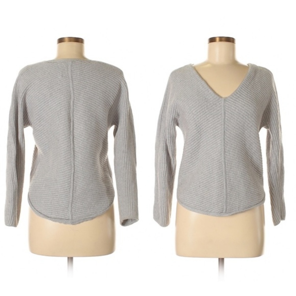 aritzia - babaton merino wool sweater